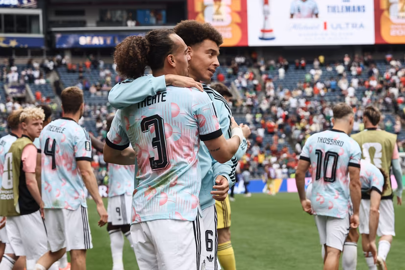 Belgium's Arthur Theate and Belgium's Axel Witsel celebrate after winning a soccer game between Belgian national team Red Devils and Senegal, on Wednesday 01 July 2026, at the Seattle Field, in Seattle, a 1/16 finals game in the FIFA World Cup 2026. BELGA PHOTO BRUNO FAHY