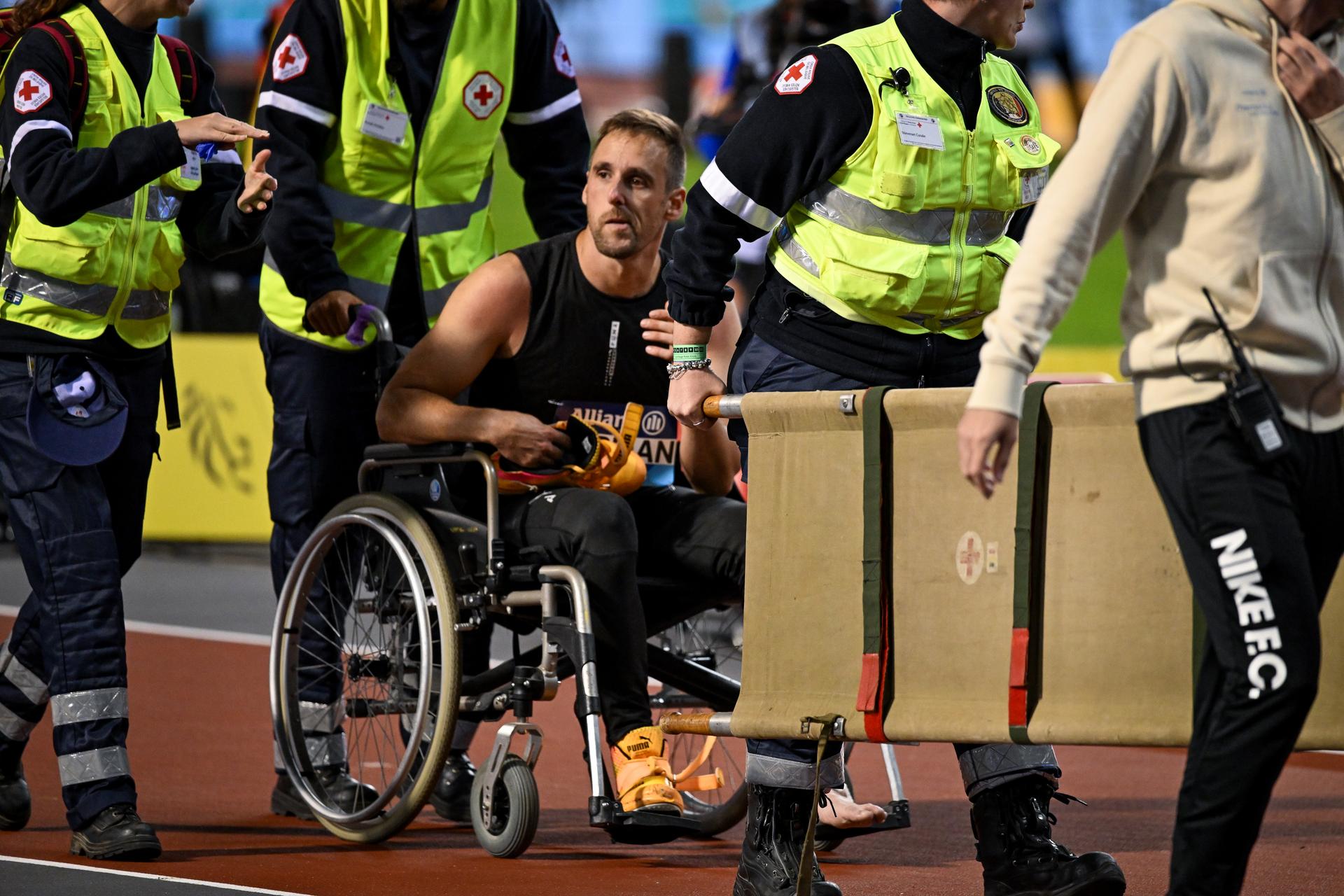 Belgian Timothy Herman is injured an leaves the the 50th edition of the Memorial Van Damme Diamond League athletics event in Brussels, Saturday 5 September 2026. BELGA PHOTO ELIAS ROM