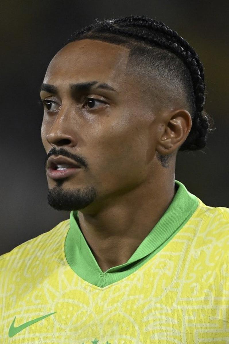 Brazil's forward #10 Rafinha looks on during the 2026 FIFA World Cup South American qualifiers football match between Brazil and Chile at the Maracana stadium in Rio de Janeiro, Brazil, on September 4, 2025. Mauro PIMENTEL / AFP