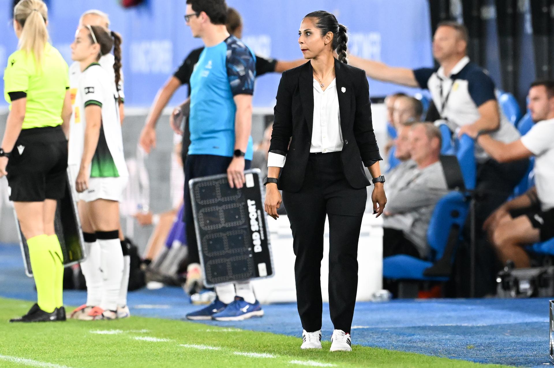 OHL's head coach Setareh Habibzadeh pictured during a game between Oud-Heverlee Leuven Women and Poland women team Czarni Sosnowiec, Wednesday 2 September 2026 in Leuven, a return leg in the third round qualification game in the UEFA Women's Champions League. OHL Women won 1-4 the first leg. BELGA PHOTO JILL DELSAUX