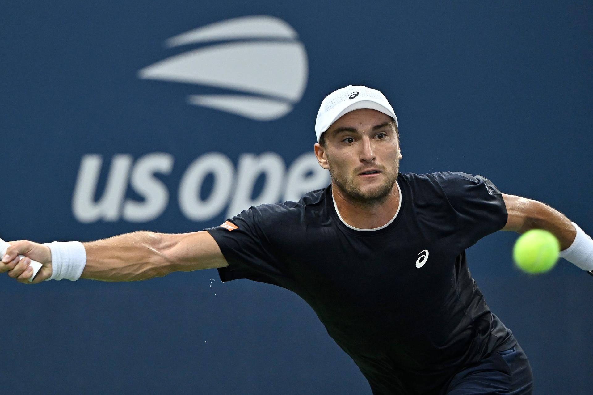 Raphael Collignon of Belgium plays against Sebastian Grozny of the United States during Men's singles Round 1 of the 2026 US Open Tennis Championship, USTA Billie Jean King National Tennis Center in Flushing Meadow-Corona Park, in the Queens borough of New York, NY, August 30, 2026. (Photo by Anthony Behar/Sipa USA) BELGA PHOTO BENELUX ONLY