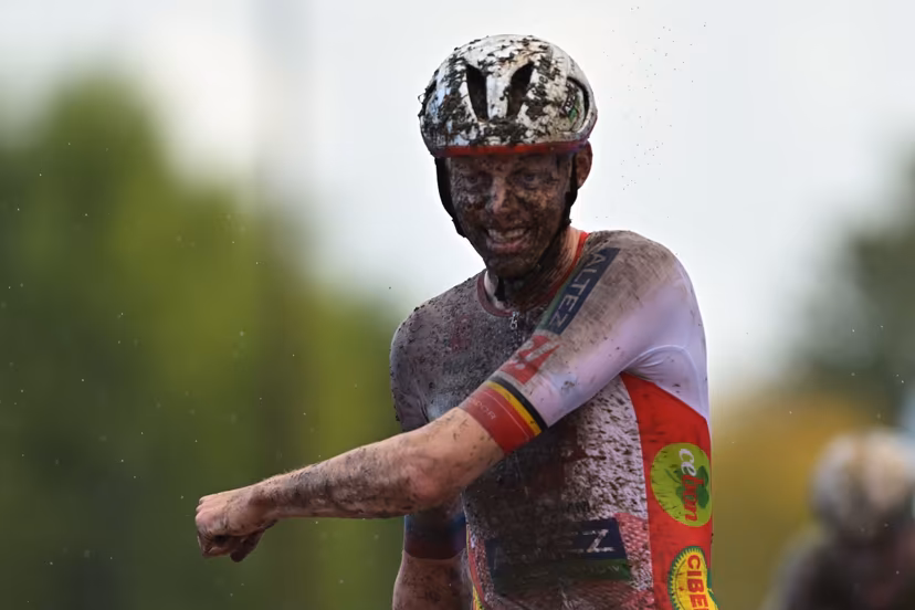 Belgian Michael Vanthourenhout celebrates as he crosses the finish line to win the men's elite race of the 'Berencross Meulebeke' cyclocross cycling event, race 2/8 in the 'HG Cross' competition, on Saturday 17 October 2026. BELGA PHOTO DAVID PINTENS