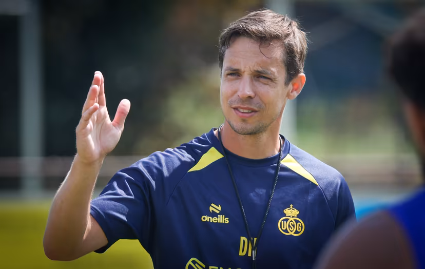 Union's head coach David Hubert gestures during the summer training camp of Belgian first division soccer team Royale Union Saint-Gillois, in Venray, the Netherlands on Friday 17 July 2026, to prepare for the upcoming 2026-2027 season. BELGA PHOTO VIRGINIE LEFOUR