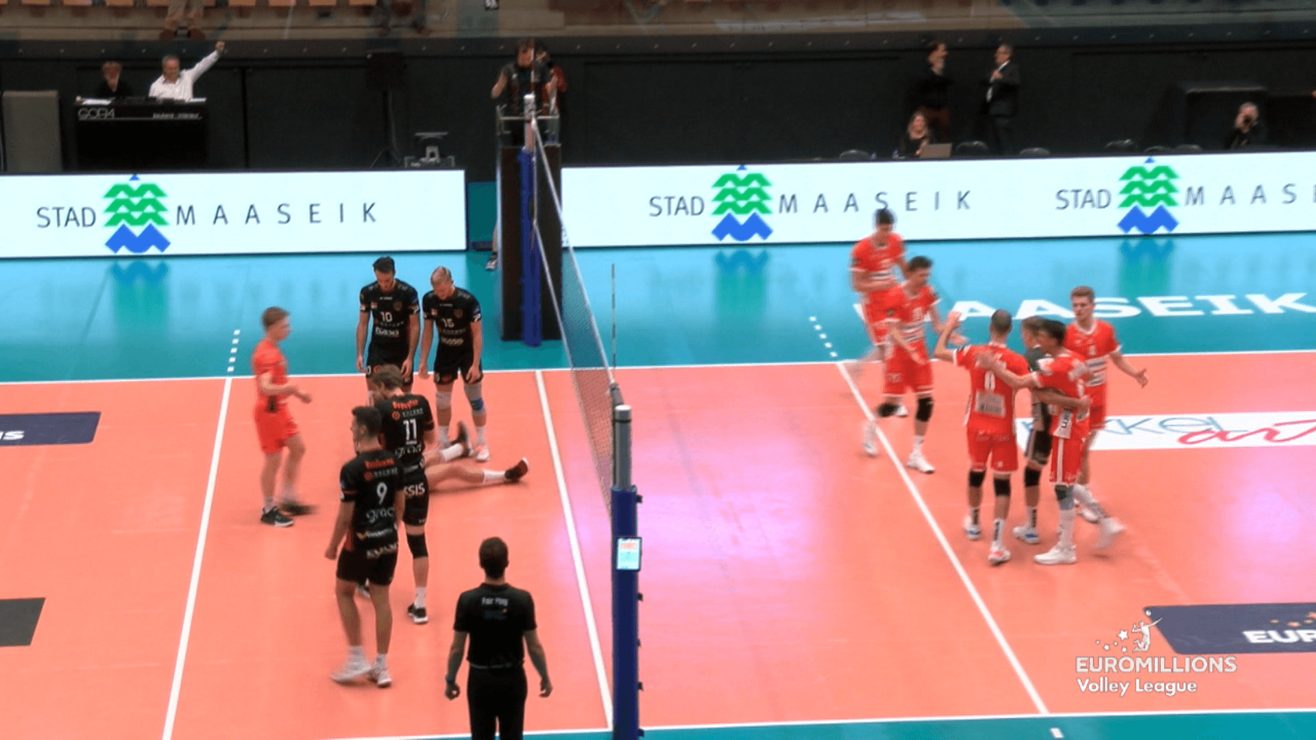 Greenyard Maaseik vs Caruur gent speeldag 2 Euromillions Voley League