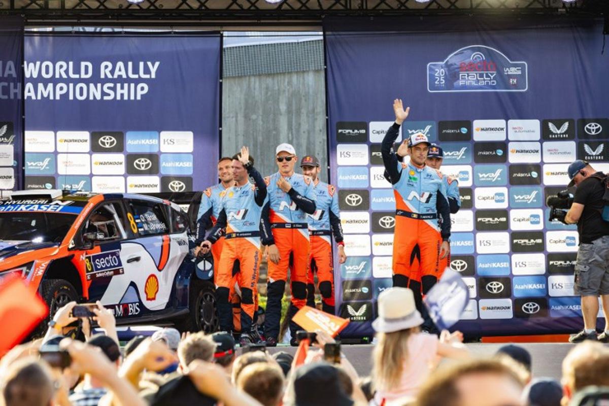 Hyundai drivers Estonian Ott Tänak and and co-driver Martin Jarveoja and Belgian Thierry Neuville and co-driver Martijn Wydaeghe attend the warm up prior to the Rally Finland of the FIA World Rally Championship on July 30, 2025 in Jyvaskyla, Finland. Valtteri Vainio / LEHTIKUVA / AFP