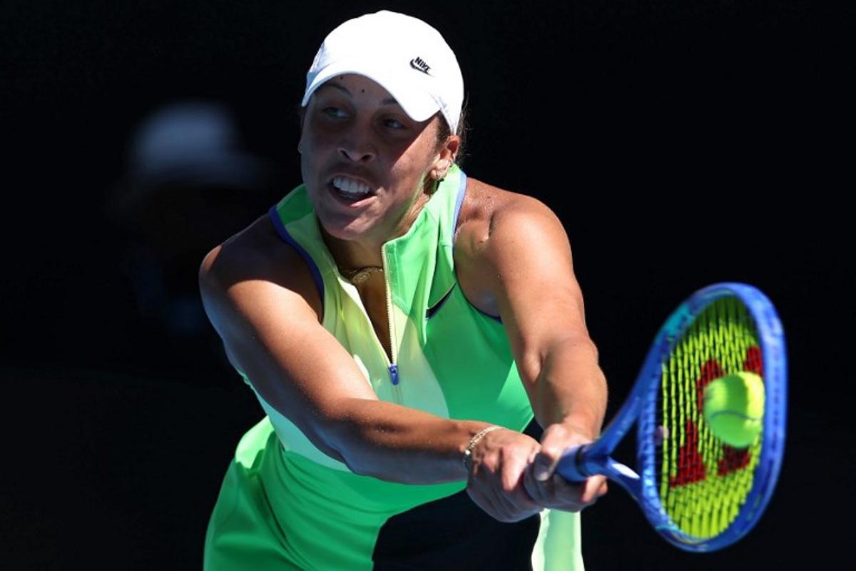 USA's Madison Keys hits a return to Czech Republic's Karolina Pliskova during their women's singles match on day seven of the Australian Open tennis tournament in Melbourne on January 24, 2026. Martin KEEP / AFP