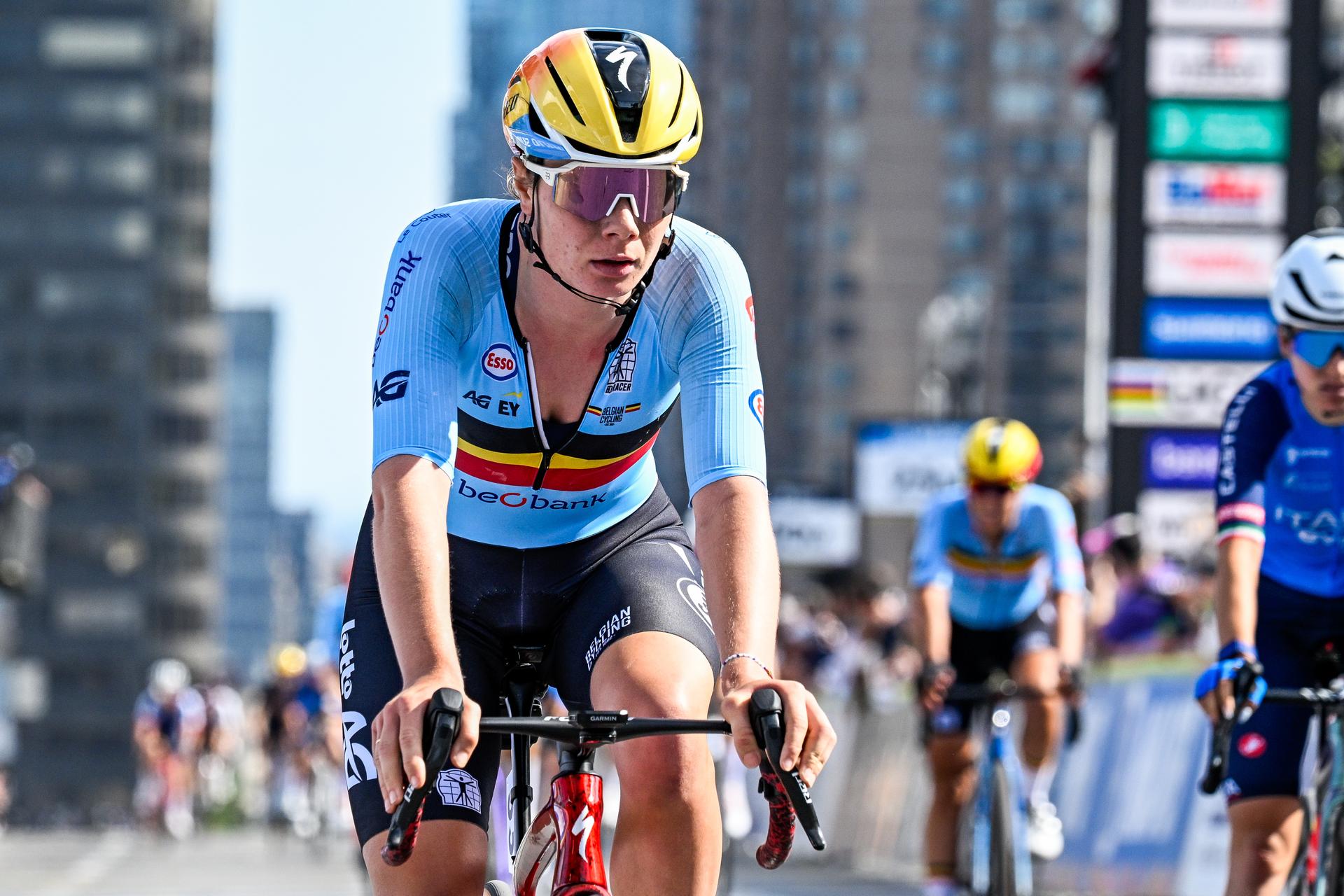 Belgian Lotte Kopecky celebrates as he crosses the finish line at the elite women Road Race race (180,4 km) at the cycling World Championship, in Montreal, Canada, Saturday 26 September 2026. The UCI road world championships are taking place from 20 to 27 September, in Montreal, Canada. BELGA PHOTO JASPER JACOBS
