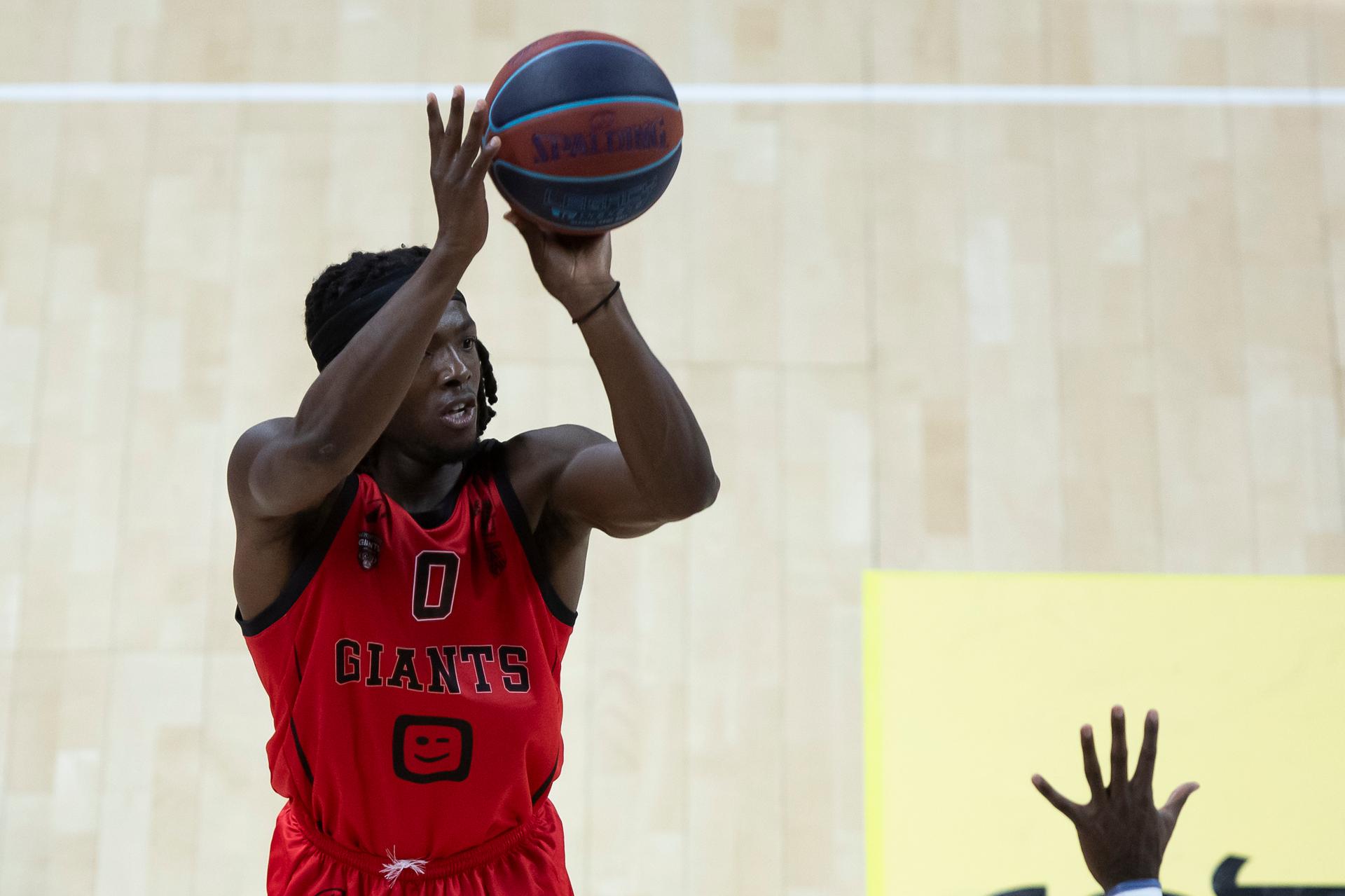 Antwerp's Rasheed Bello pictured during a basketball match between Antwerp Giants and Mons-Hainaut, Sunday 26 October 2025 in Antwerp, matchday 5/34 in the 'BNXT League' Belgian/ Dutch first division basket championship. BELGA PHOTO KRISTOF VAN ACCOM