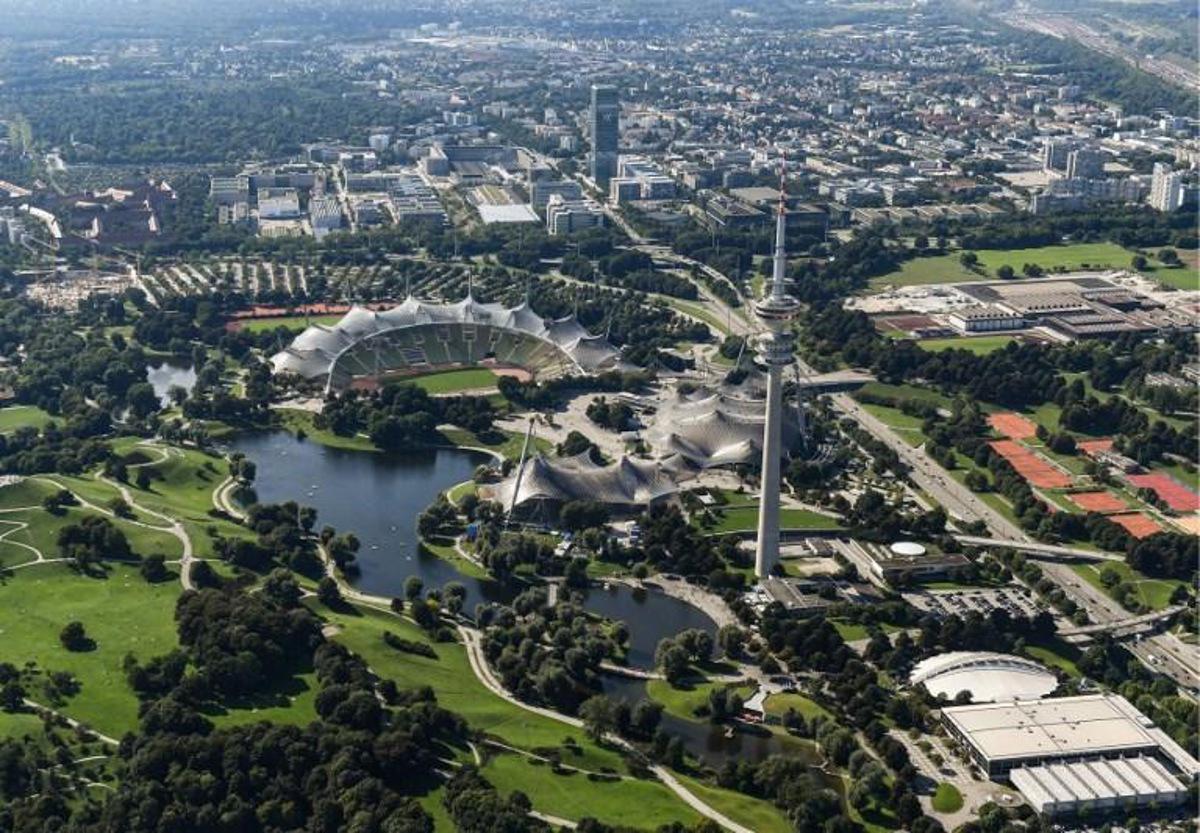 An aerial view shows Munich¿s Olympic stadium and tower on September 5, 2021. Tobias Schwarz / AFP