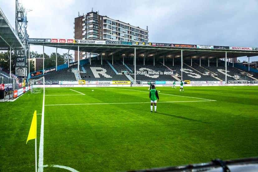 Illustration shows Sporting Charleroi supporters watching the Jupiler Pro League match between Sporting Charleroi and Royal Antwerp FC from a higher terrace nearby the stadium, Sunday 30 August 2020, in Mambourg, Charleroi. BELGA PHOTO HATIM KAGHAT