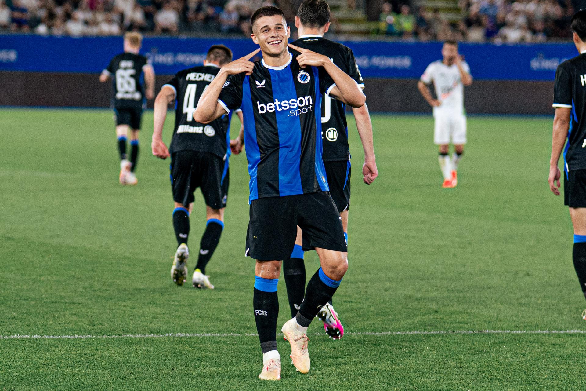 Club's Nicolo Tresoldi celebrate after scoring during a soccer match between Oud-Heverlee Leuven and Club Brugge, Saturday 15 August 2026 in Leuven, on day 2 of the 2026-2027 'Jupiler Pro League' first division of the Belgian championship. BELGA PHOTO EMILE WINDAL
