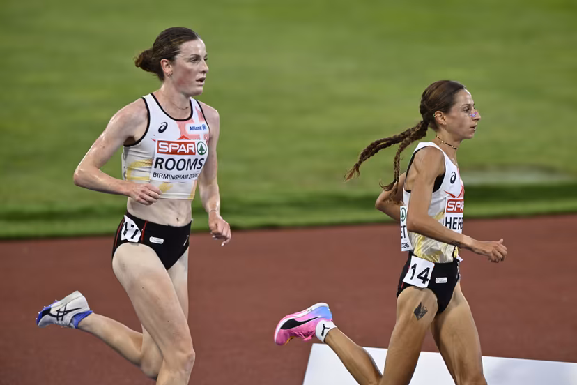 Belgians Lisa Rooms and Chloe Herbiet pictured in action during the women's 10.000m race at on the fifth day of the European Athletics Championships (August 10-18) in Birmingham, United Kingdom, on Friday 14 August 2026. BELGA PHOTO ERIC LALMAND