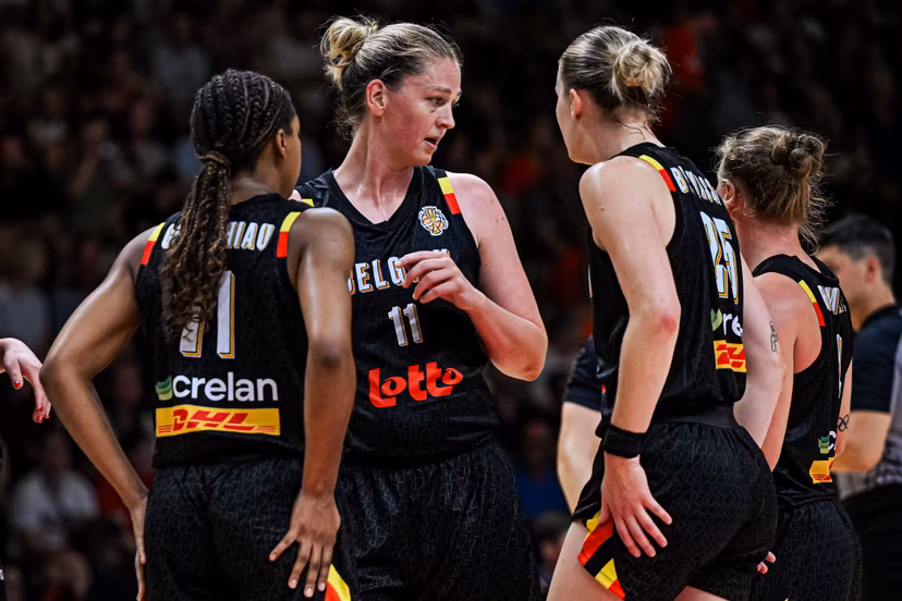 Belgium's Emma Meesseman and Belgian Cats' players pictured during a friendly basketball match between Belgian national women's team the Belgian Cats and Italy, in Kortrijk on Saturday 15 August 2026. The Cats are preparing the world cup in Germany in September. BELGA PHOTO EMILE WINDAL