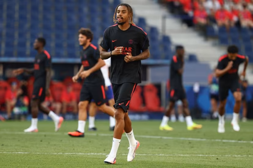 Paris Saint-Germain's French forward #29 Bradley Barcola takes part in a training session on August 11, 2026, the eve of the UEFA Supercup football match between Champions League winners Paris Saint Germain (PSG) and Europa League winners Aston Villa in Salzburg, Austria. FRANCK FIFE / AFP