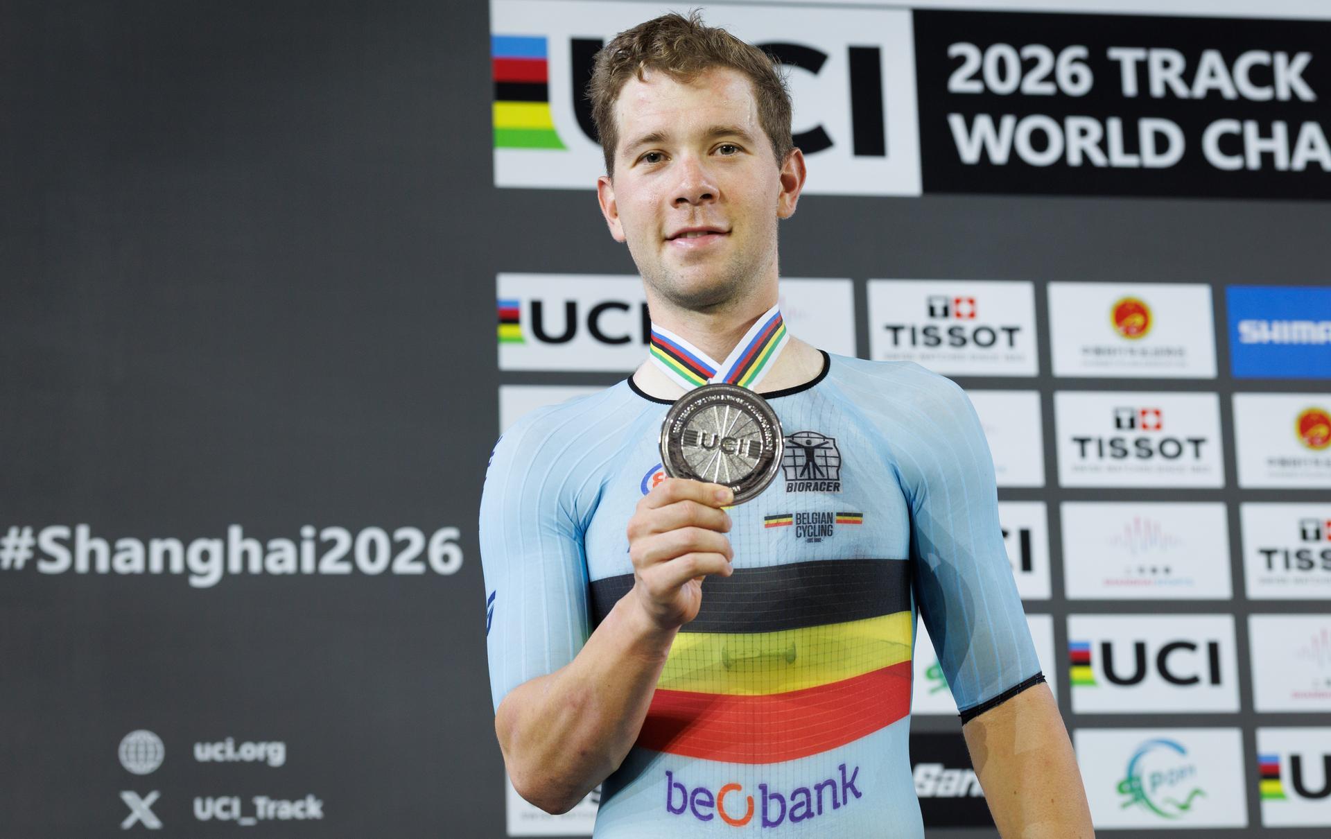 Belgian Fabio Van den Bossche winner of the silver medal pictured on the podium of the Men's omnium event at the UCI Track Cycling World Championships in Shanghai, China on Saturday 17 October 2026. The worlds are taking place from 14 to 18 October 2026. BELGA PHOTO BENOIT DOPPAGNE