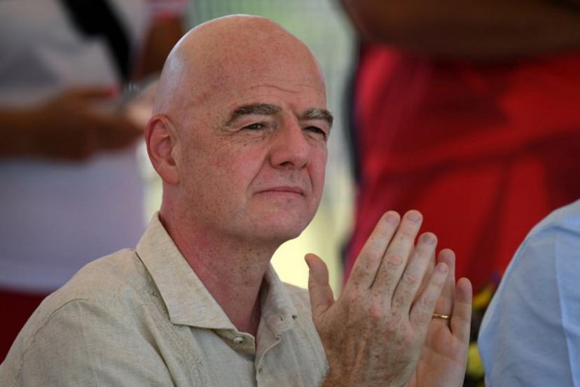 FIFA's president Gianni Infantino applauds during a visit to a sports complex in Cali, Colombia, on August 7, 2026. Jaime SALDARRIAGA / AFP