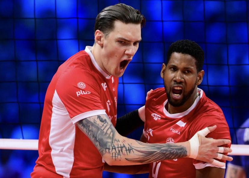 Poland's Middle Blocker #07 Bartlomiej Lemanski celebrates a point during the CEV EuroVolley 2026 men's gold medal final volleyball match between France and Poland at the Forum of Assago, on September 26, 2026. Marco BERTORELLO / AFP
