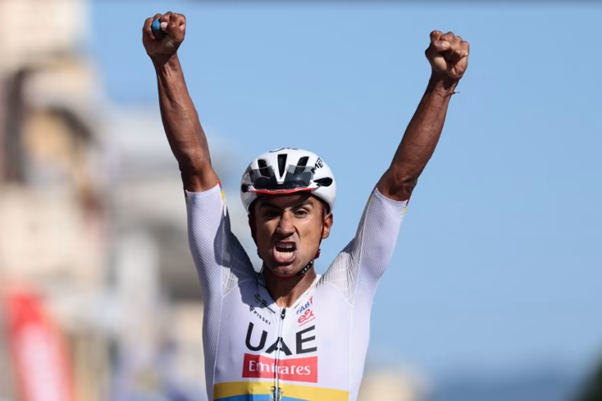 UAE Team Emirates - XRG Ecuadorian rider Jhonatan Narvaez celebrates as he crosses the finish line to win the 11th stage of the Giro d'Italia 2026 - Tour of Italy cycling race between Porcari and Chiavari, Italy, on May 20, 2026. Luca Bettini / AFP