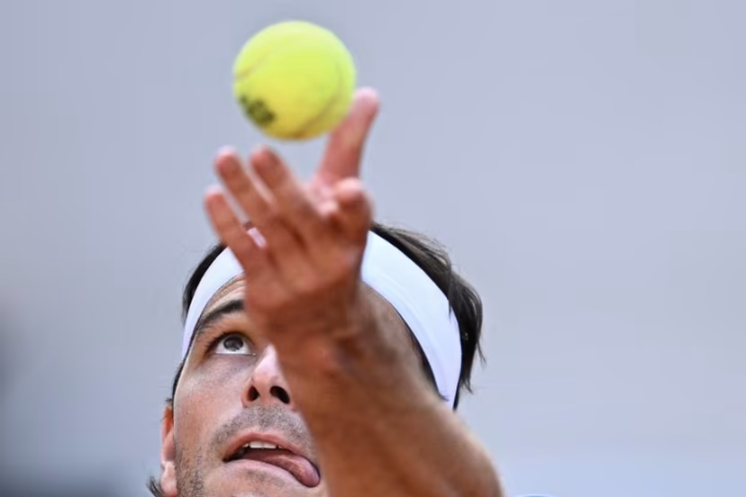 US Taylor Fritz pserves to US Nishesh Basavareddy during their men's singles match on day 1 of the French Open tennis tournament on Court Suzanne-Lenglen at the Roland-Garros Complex in Paris on May 24, 2026. JULIEN DE ROSA / AFP
