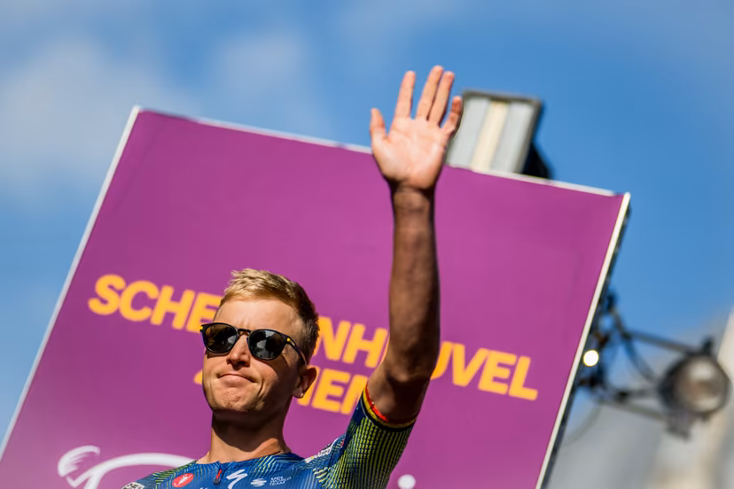 Belgian Tim Merlier of Soudal Quick-Step pictured during the team presentation ahead of the Baloise Belgium Tour cycling race, in Scherpenheuvel-Zichem, Tuesday 16 June 2026. The Baloise Belgium Tour takes place from 17 to 21 June. BELGA PHOTO JASPER JACOBS
