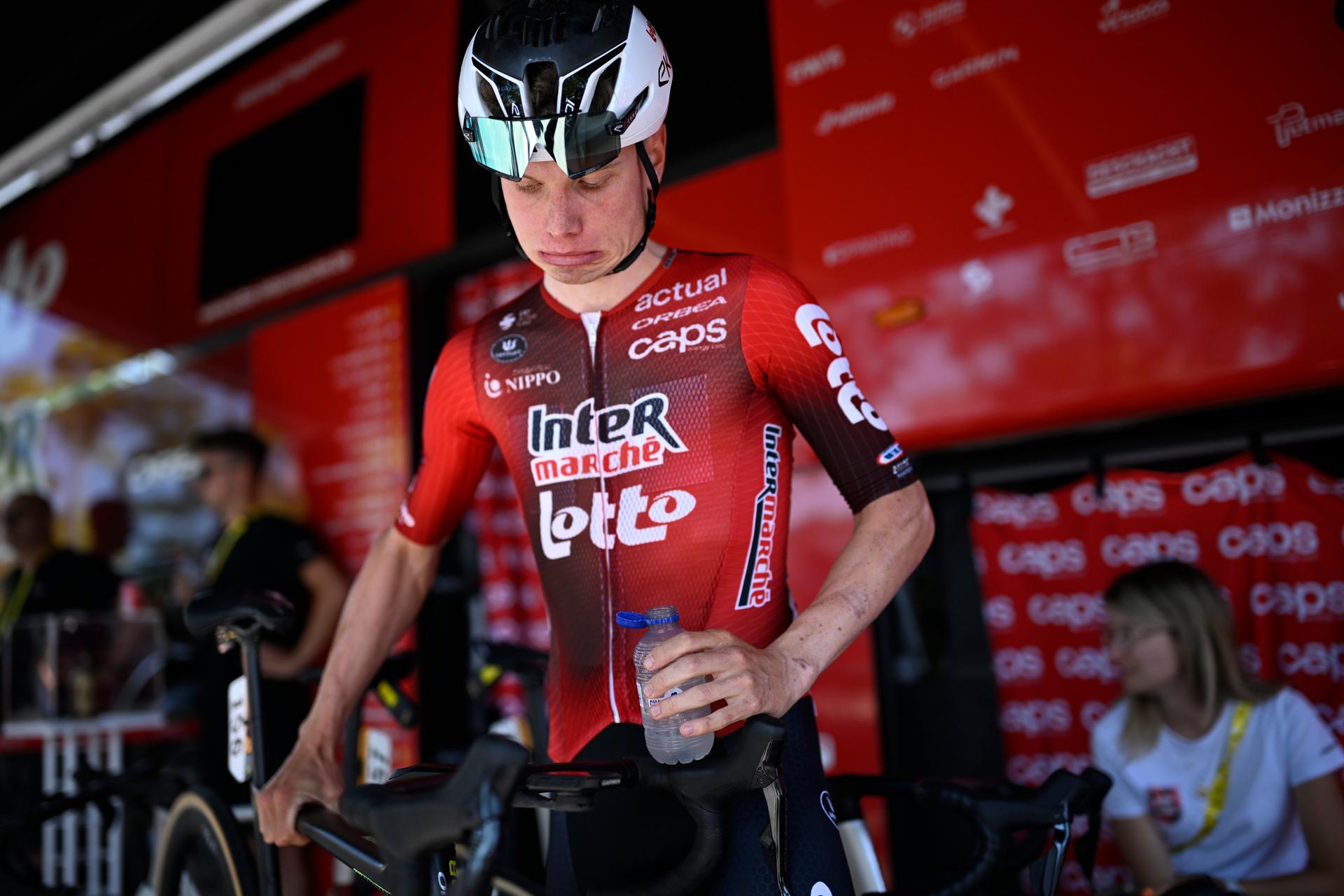 Belgian Lennert Van Eetvelt of Lotto Intermarche pictured at the start of the second stage of the 2026 Tour de France cycling race, a stage of 182km from Tarragona to Barcelona, Sunday 05 July 2026. The 113th edition of the Tour de France starts on Saturday 4 July in Barcelona, Spain, and will finish in Paris, France on the 26th of July. BELGA PHOTO JASPER JACOBS