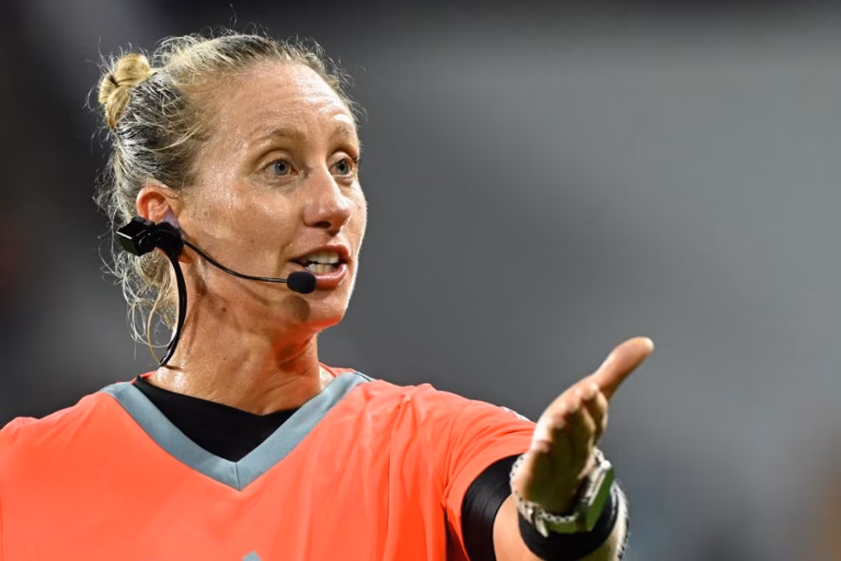 US referee Tori Penso gestures during the FIFA Club World Cup 2025 Group G football match between Italy's Juventus and UAE's Al Ain FC at the Audi Field stadium Washington, DC, on June 18, 2025. ROBERTO SCHMIDT / AFP