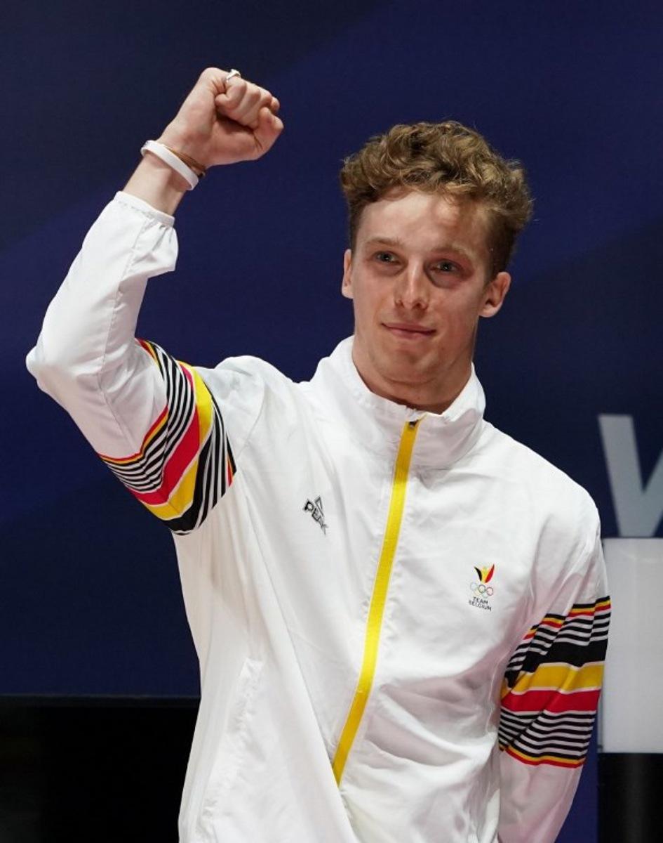 Belgium's Stef Van Campenhout celebrates on the podium the Fencing - Men's Foil Individual competition at the European Games 2023 in Krakow on June 26, 2023. JANEK SKARZYNSKI / AFP