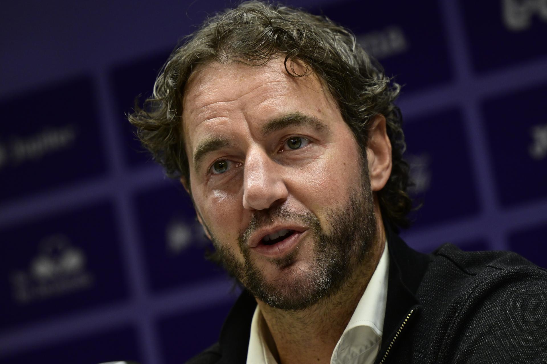 Anderlecht's sport director Olivier Renard pictured at press conference of Belgian soccer team RSC Anderlecht to present the new coach, which is also a former coach of the club, Thursday 20 March 2025, in Brussels. The club announced earlier today the end of the collaboration whith Hubert. BELGA PHOTO DIRK WAEM