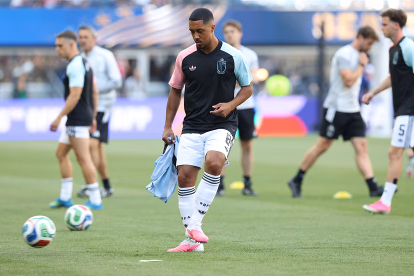 Belgium's Youri Tielemans pictured during the warming-up for a soccer game between the USA and Belgian national team Red Devils, on Monday 06 July 2026, at the Seattle Field, in Seattle, a 1/8 finals game in the FIFA World Cup 2026. BELGA PHOTO BRUNO FAHY