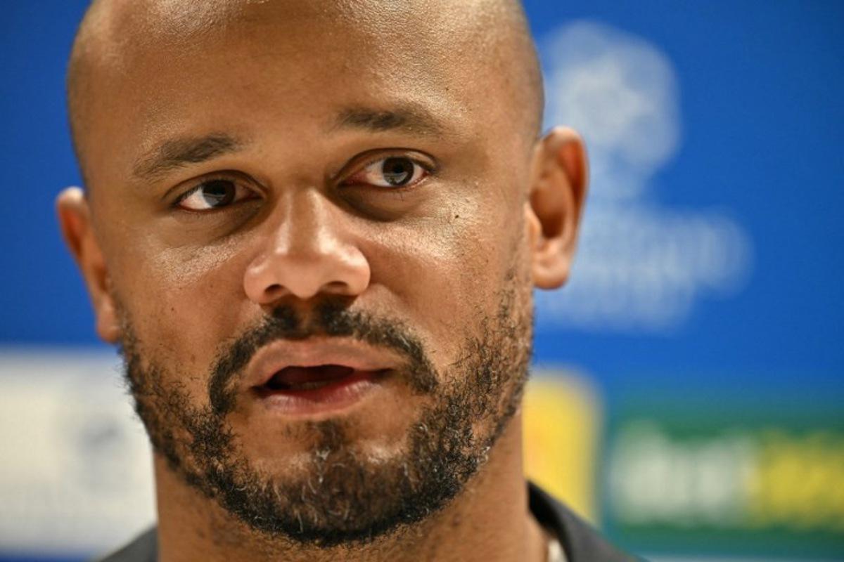 Bayern Munich's Belgian head coach Vincent Kompany attends a press conference at Emirates Stadium in London on November 25, 2025, on the eve of their UEFA Champions League league phase football match against Arsenal. Ben STANSALL / AFP